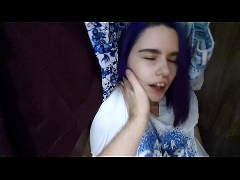 ❤️ Fûn myn suster yn 'e kast en holp har cum ❌ Fucking video by porno fy.pornovore.ru