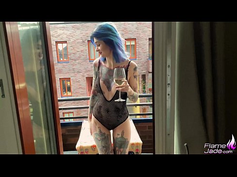 ❤️ Geweldich famke sûget mei in gulp en neukt hertstochtlik ûnder de iepen loft ❌ Fucking video by porno fy.pornovore.ru